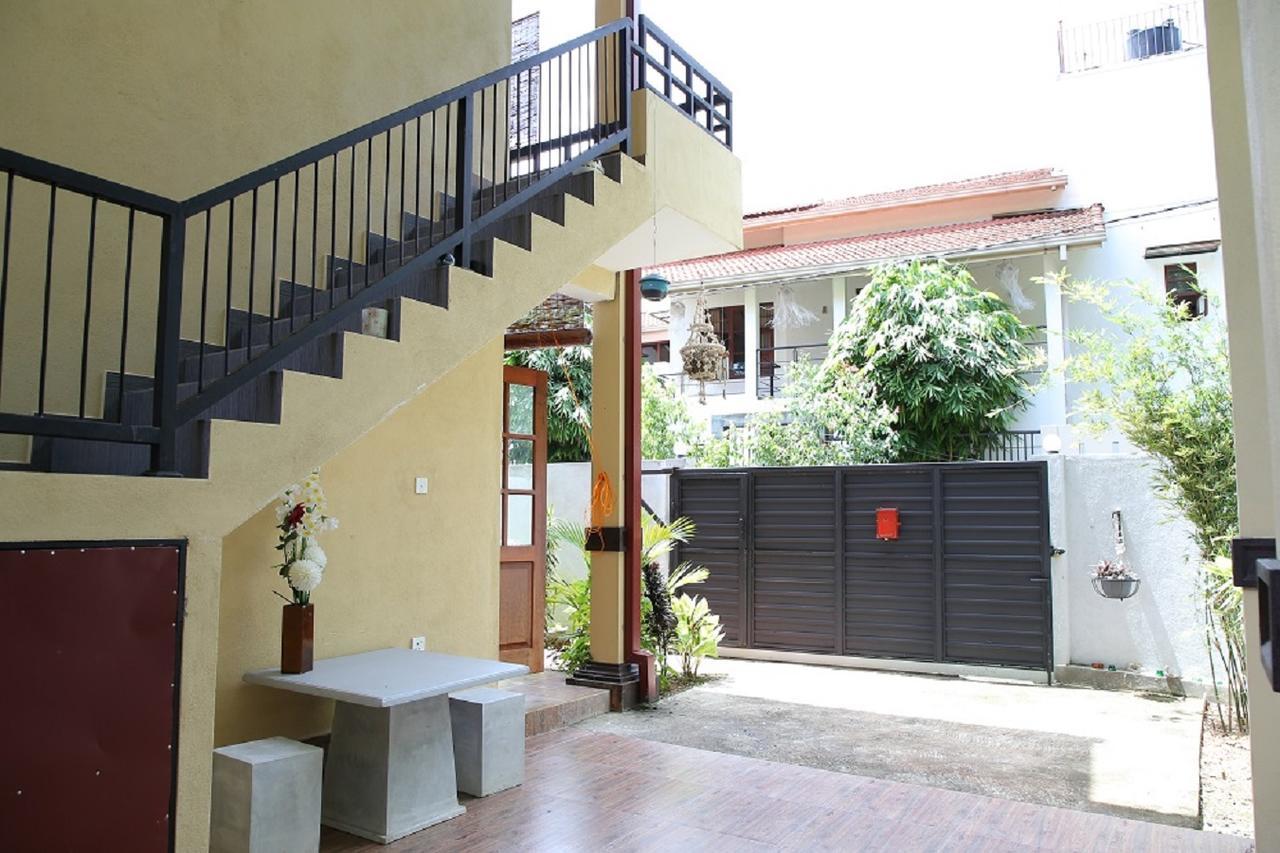 Vero Homestay Galle Esterno foto